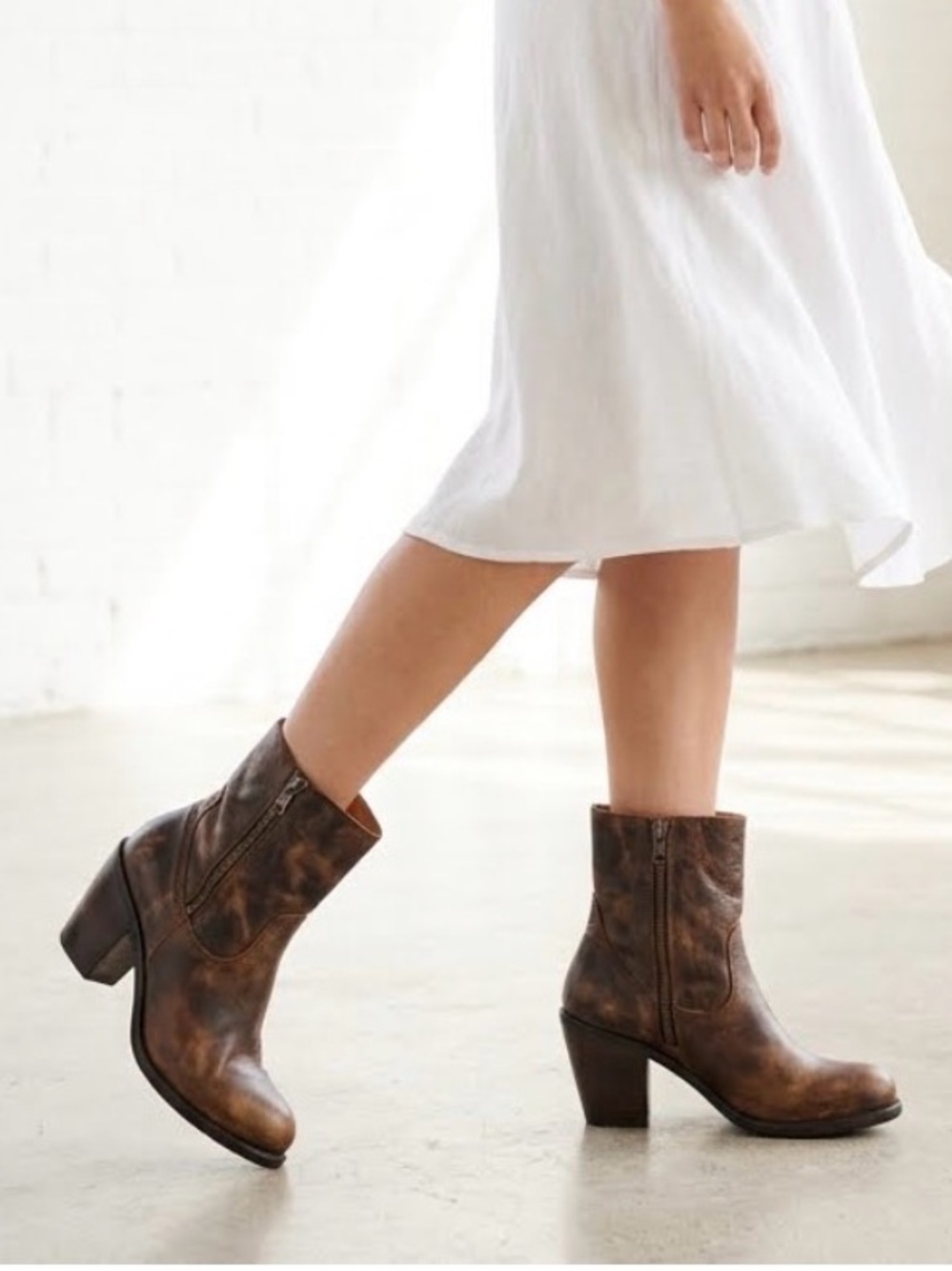 Corral Rosalie Indie Spirit Leather Boots in Women’s Size 7